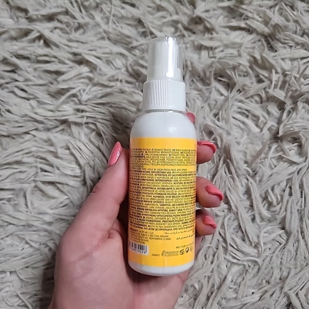 Revolve by Makeup Revolution Pore Vanish Prime Mist Spray 50 mL / 1.69 fl oz New